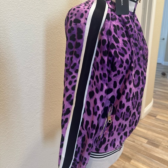 D&G Purple Leopard Warm Up Jacket - Picture 4 of 11